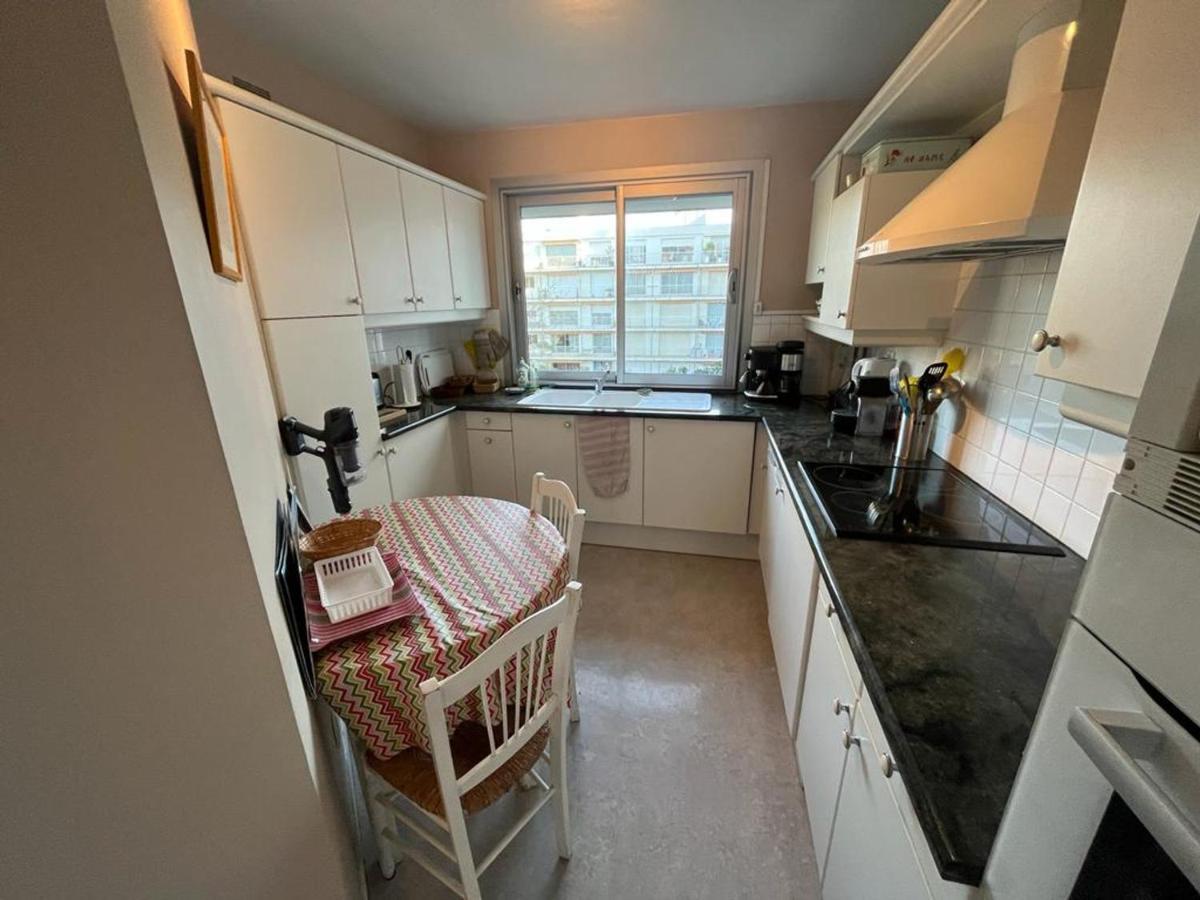 Appartement T4 Avec Parking, Balcon Et Proche Commerces A Biarritz - Fr-1-239-921 Eksteriør billede